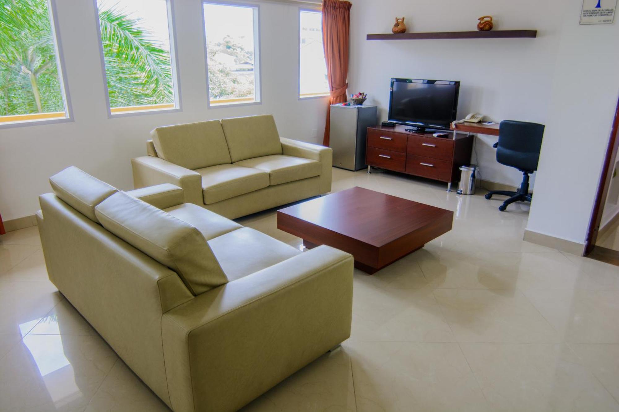 Hotel Neiva Plaza מראה חיצוני תמונה