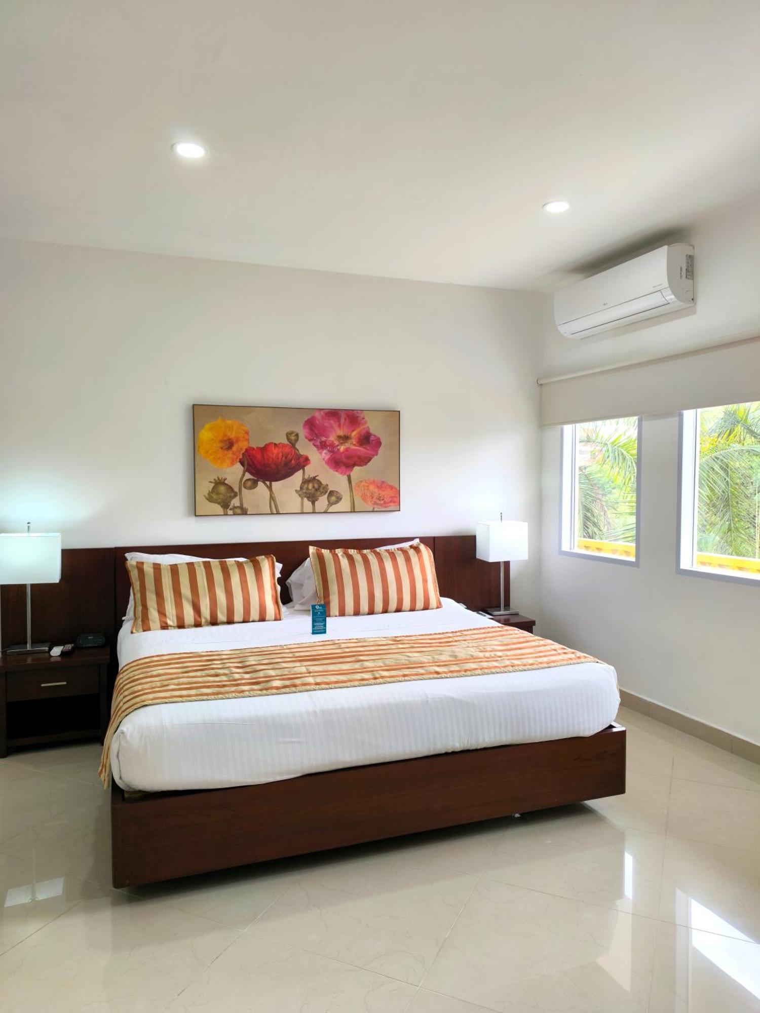 Hotel Neiva Plaza מראה חיצוני תמונה