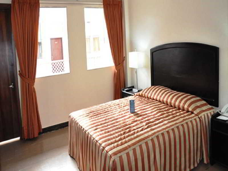 Hotel Neiva Plaza מראה חיצוני תמונה