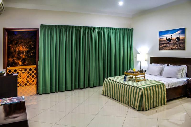 Hotel Neiva Plaza מראה חיצוני תמונה